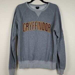 Gryffindor Gray Sweatshirt Wizarding World of Harry Potter Universal Studios